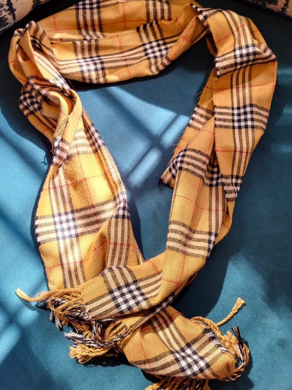 100% Cashmere Scarf